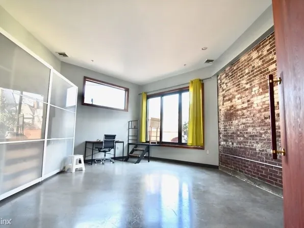 950 Dorchester Ave Unit 207, Dorchester, MA 02125