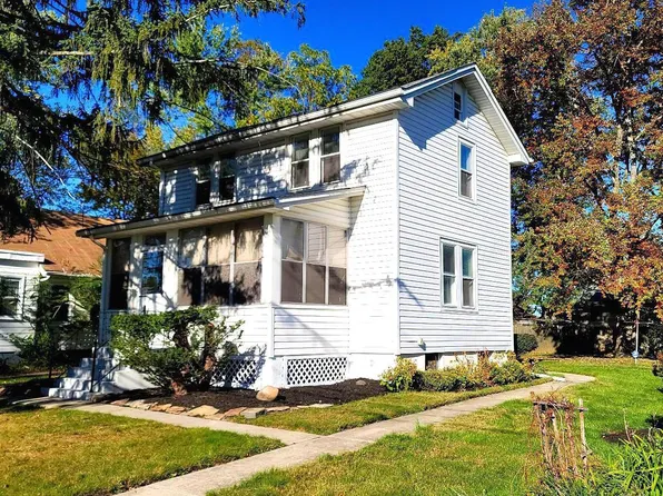 153 Woodland Ave, Ewing, NJ 08638