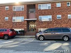 1 bed, 1.0 bath, $2,500 — Photo 1