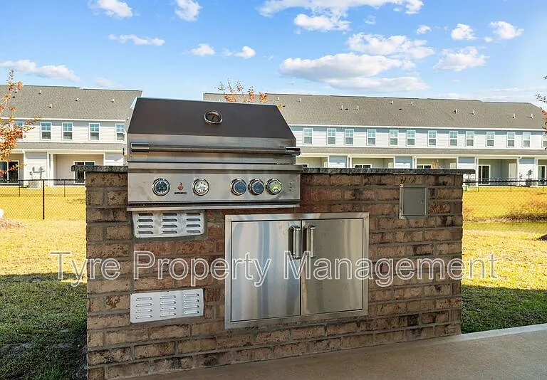 2608 Sailor Rose Ln #B — Photo 56