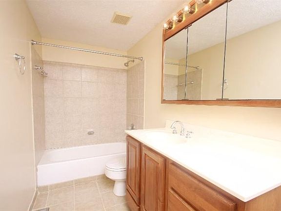 5th image of 1391 Hartwood Dr