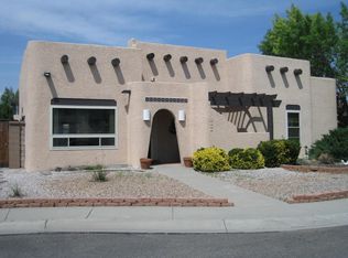 7309 Maplewood Dr NW, Albuquerque, NM 87120