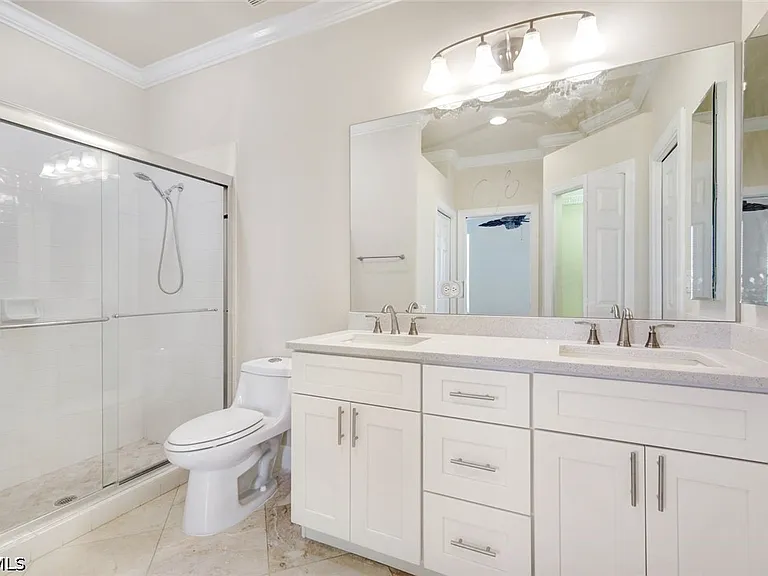 8777 E Bay Cir — Photo 14