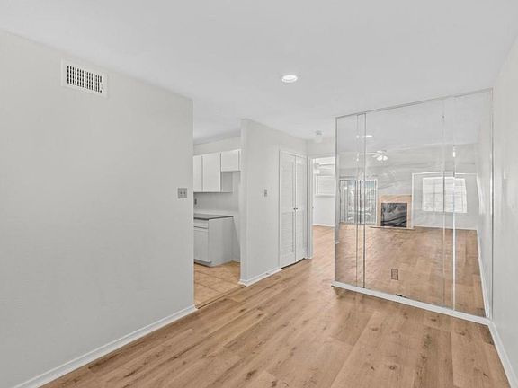 4th image of 10811 Richmond Ave APT 72