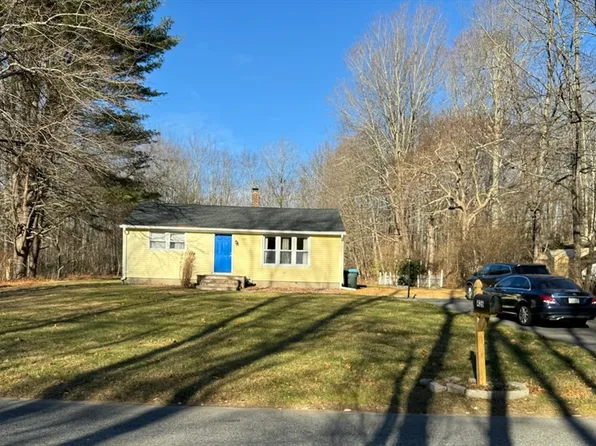 426 Leicester St, Auburn, MA 01501