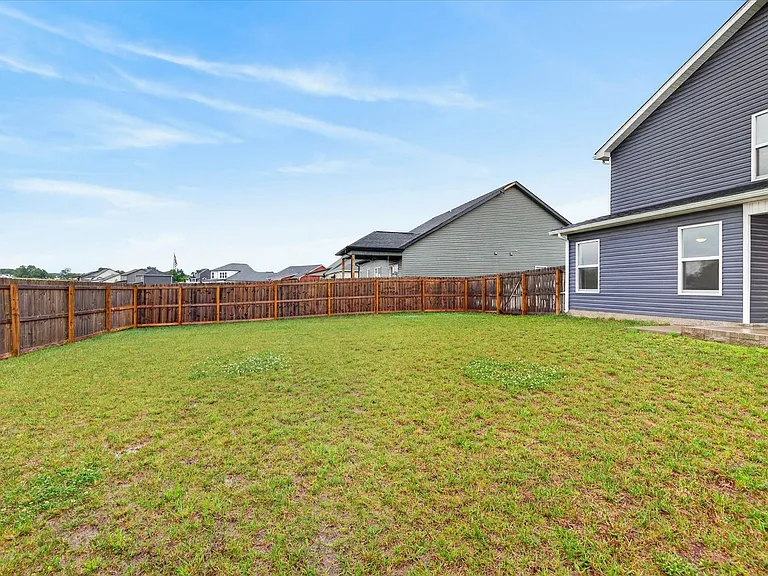 513 Herman Dr — Photo 36
