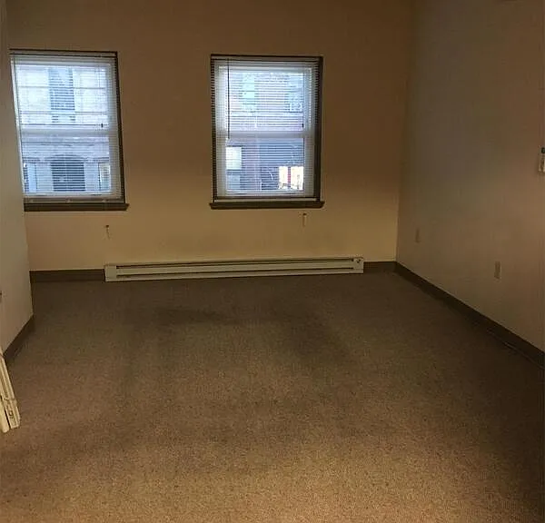 414 Dousman St #3 — Photo 3