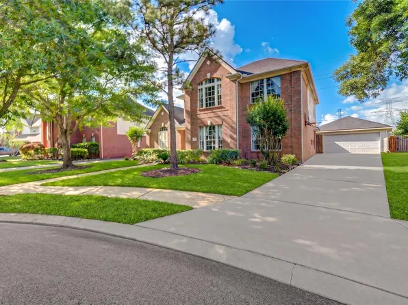 6206 Clear Canyon Dr, Katy, TX 77450