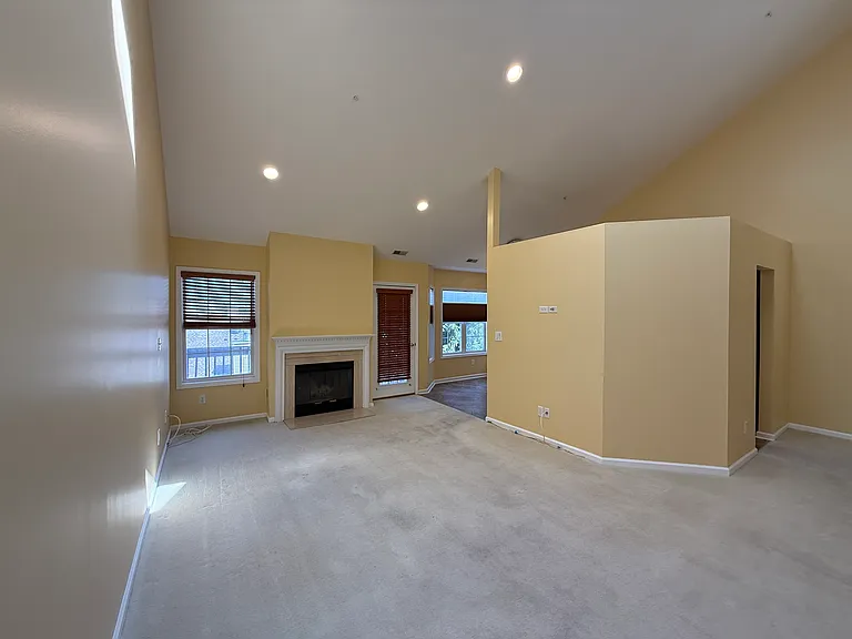 Living Room to MEIK and Outside Deck