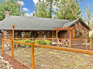 315 Mount Olympus Dr SW, Issaquah, WA 98027