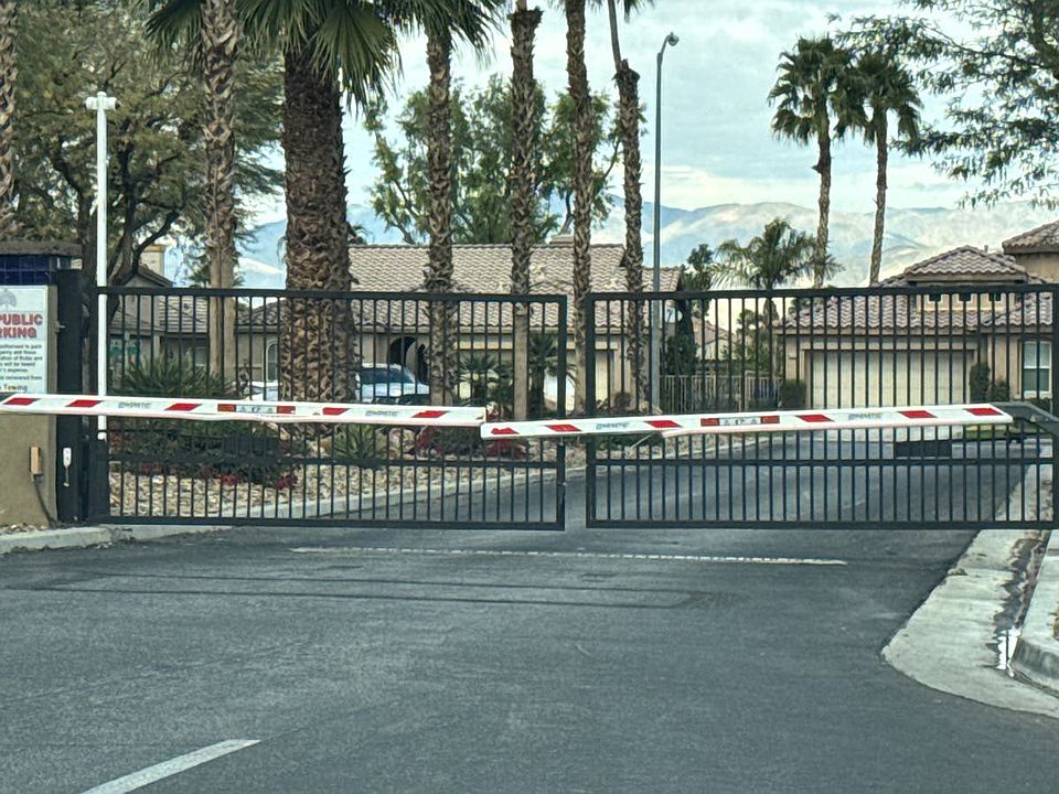 1st image of 82681 Odlum Dr