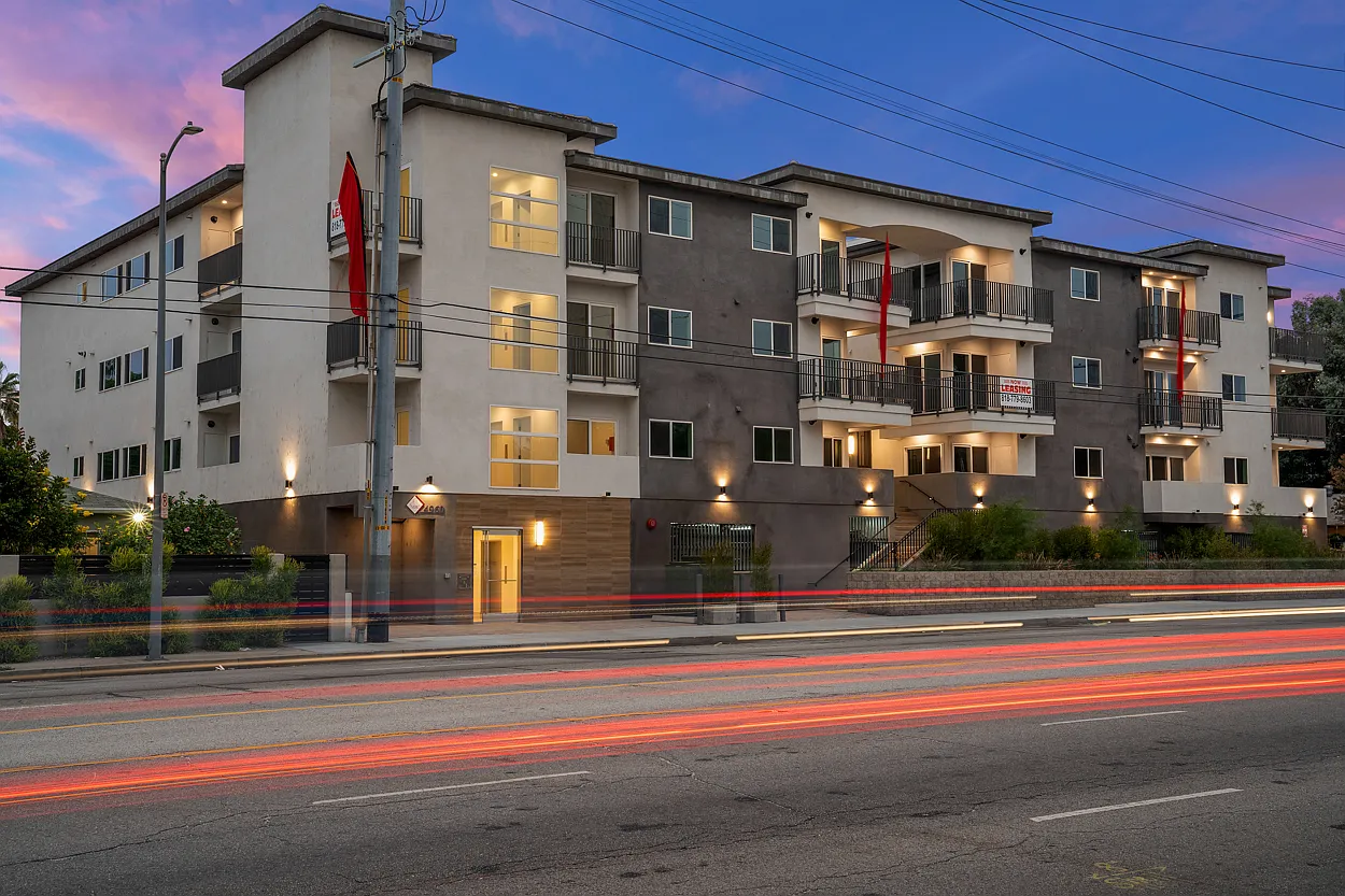 2 bed, 1257 sqft, $3,195 — Photo 1