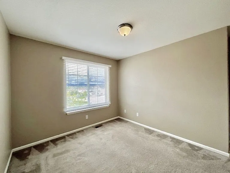 8165 Kettle Drum St — Photo 38