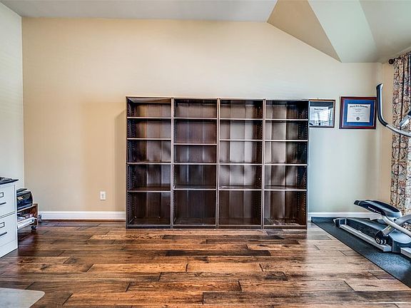 5th image of 5523 Brazoria Dr
