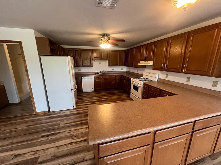 4529 Highway 37 — Photo 14