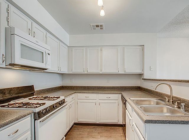1st image of 2316 Spring Grove Dr #666270