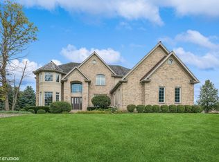 7N002 Bristol Ct, St Charles, IL 60175