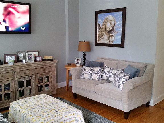 5th image of 2815 N Clybourn Ave #1