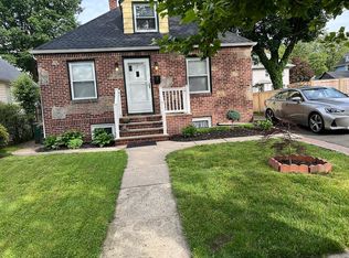 3 Hawthorne St, Rutherford, NJ 07070