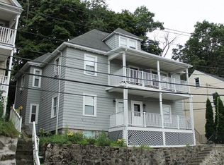 118-120 Paul Revere Rd, Arlington, MA 02476