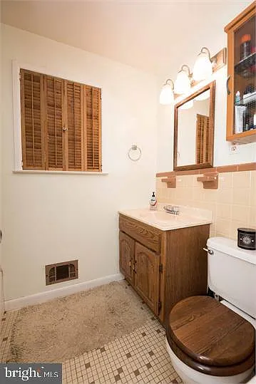 10505 Forest Ave — Photo 15