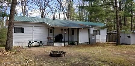 2nd image of 4874 S Jeanne Dr