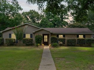 7410 Fir Dr, Saraland, AL 36571