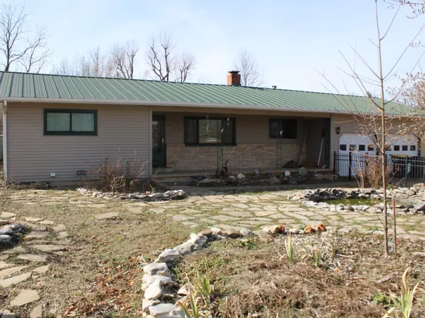 808 N Lucille St, Harrison, AR 72601