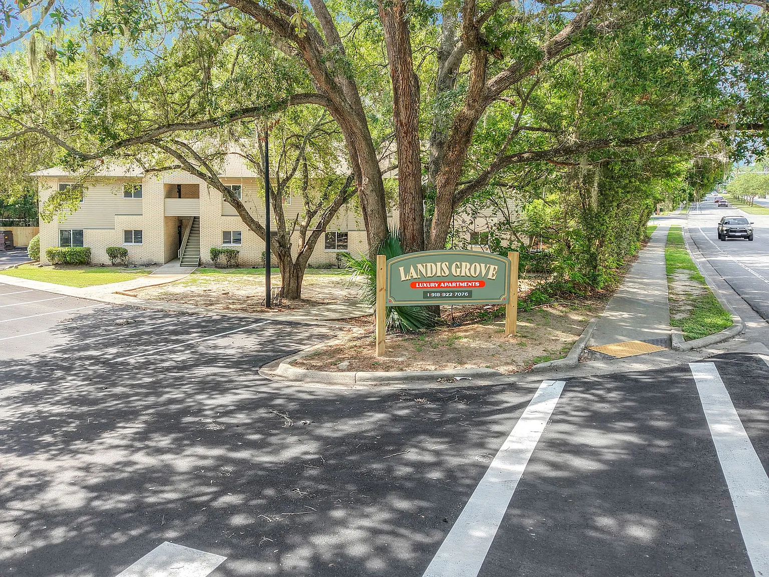 Landis Grove — Photo 2