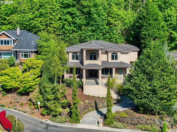 370 NW 81st Pl, Portland, OR 97229