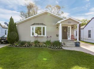 30832 Palmer Blvd, Madison Heights, MI 48071