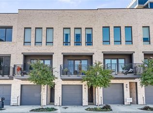 701 Vidalia Ln, Atlanta, GA 30318