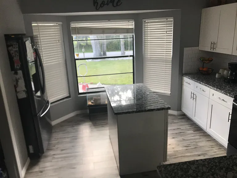 2127 Arden Dr — Photo 11