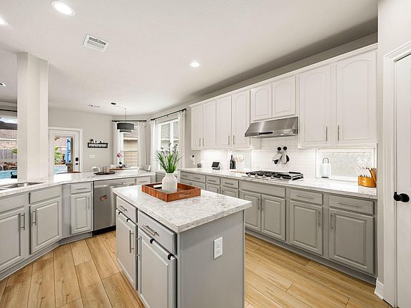 5th image of 20606 Cypress Tree Ln