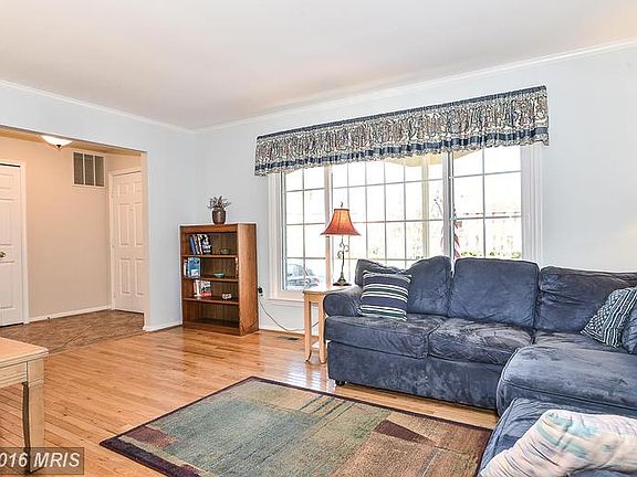 4th image of 9723 Rossetti Ct