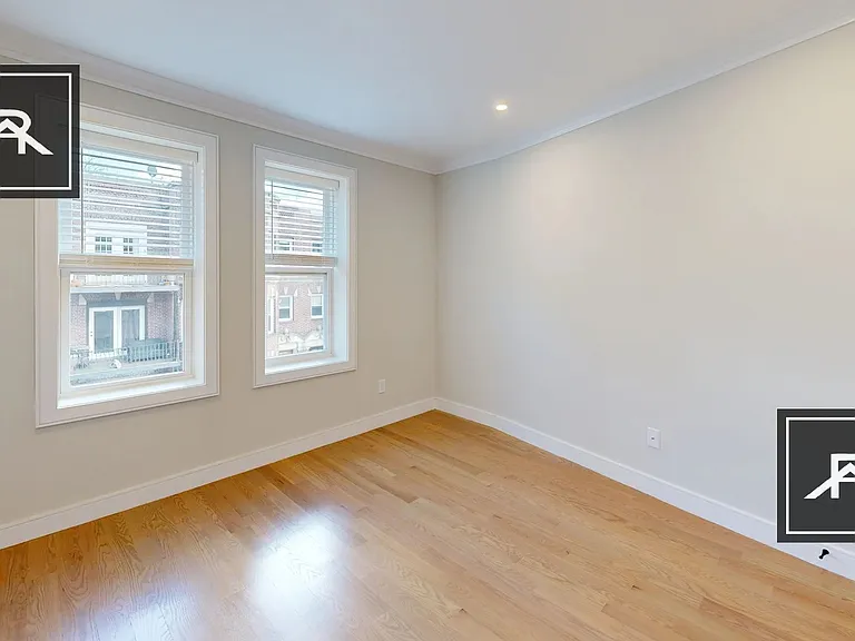 163 Allston St #6 — Photo 4