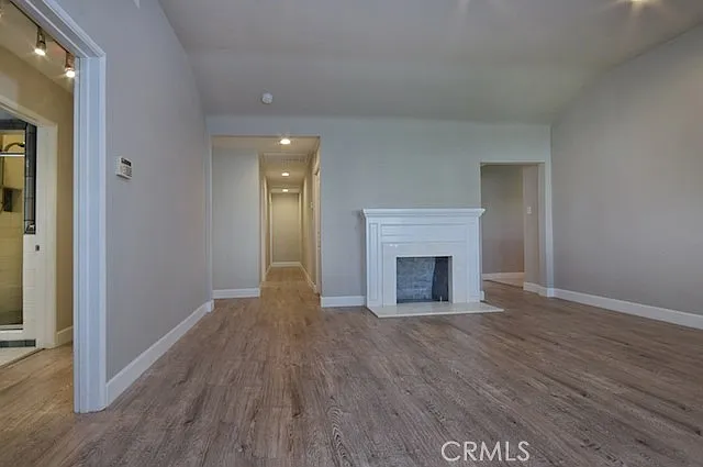 4423 Ethel Ave — Photo 5
