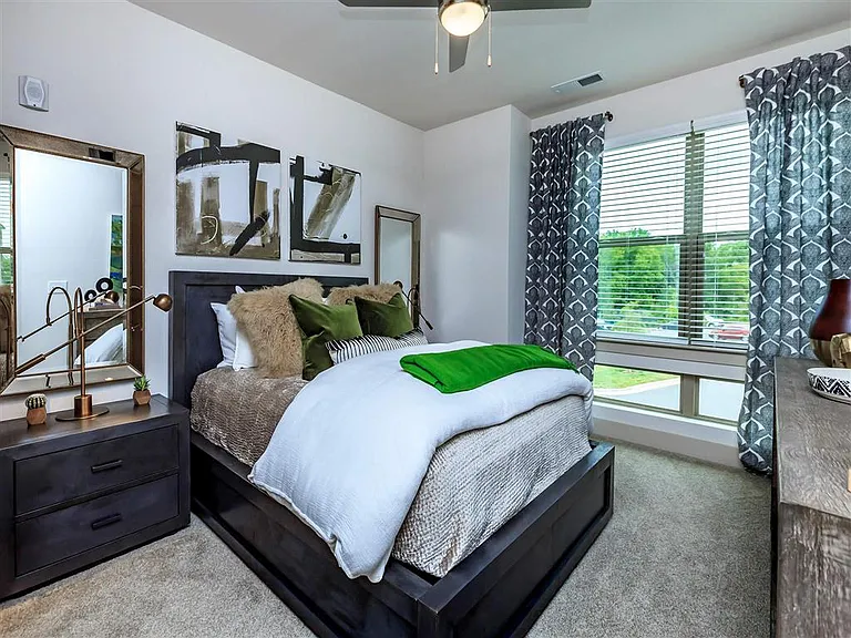 Berewick Pointe Apartments — Photo 53