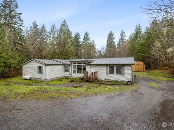 80 E Lakeglen Court, Allyn, WA 98524