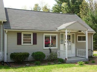 425 George Washington Rd, Enfield, CT 06082