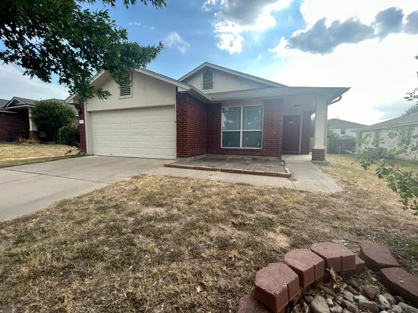 1005 Remington Dr, Leander, TX 78641