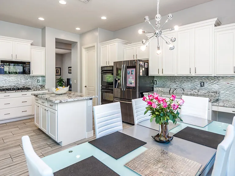 1230 E Canary Dr — Photo 34