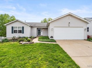 78 Winter Valley Dr, Fenton, MO