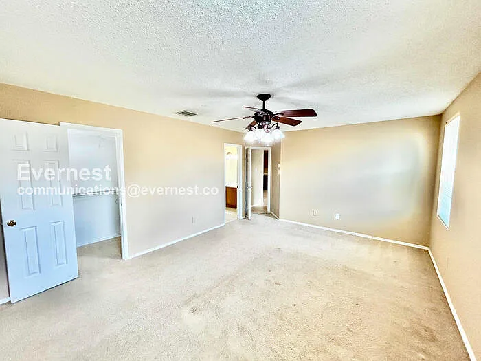 3422 Lipizzan Dr — Photo 11
