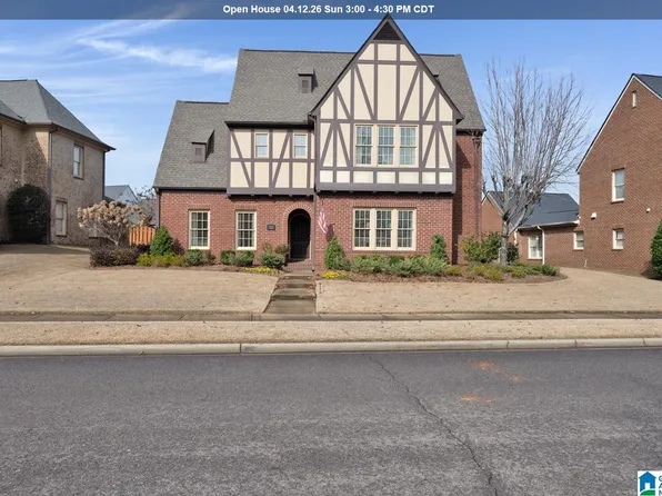 2221 Ross Ave, Hoover, AL 35226