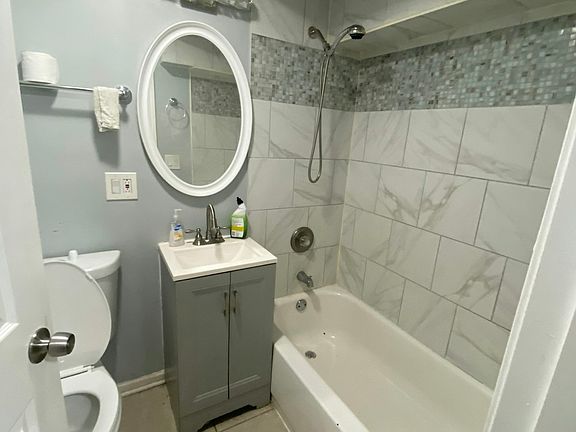 5th image of 1538 S Millard Ave