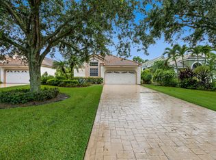 12850 Oak Knoll Dr, Palm Beach Gardens, FL 33418
