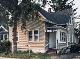 88 Van Stallen St, Rochester, NY 14621