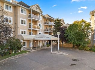 10511 42nd Ave NW #404, Edmonton, AB T6J7G8