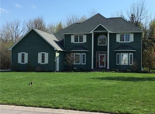 6109 Waitsfield Dr N, Jamesville, NY 13078